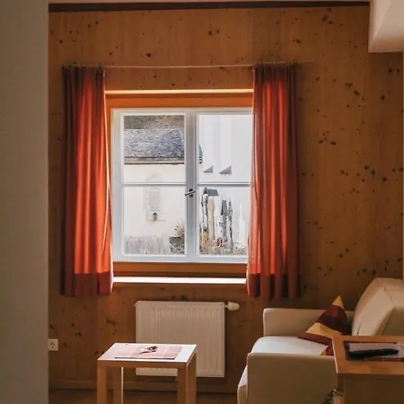 Klostergut Kronburg زامز