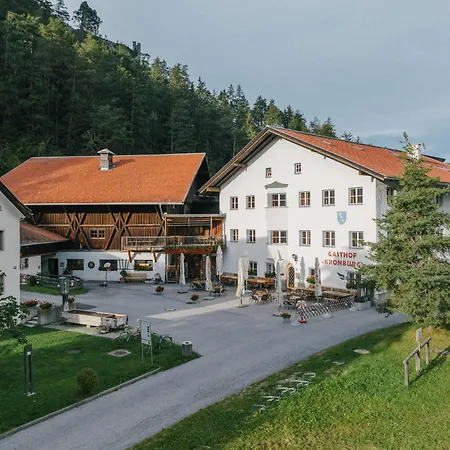 Klostergut Kronburg 3*