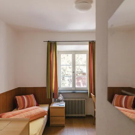 Klostergut Kronburg زامز