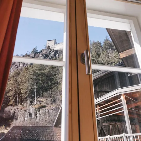 Hotel Klostergut Kronburg 3*