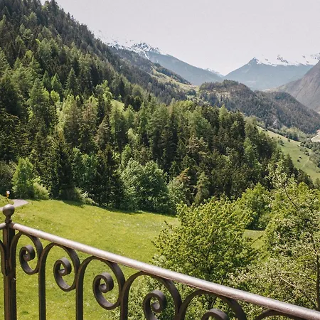 Klostergut Kronburg Hotel