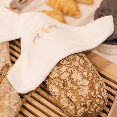 Klostergut Kronburg Zams