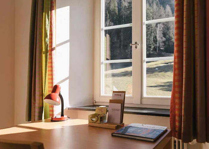 Klostergut Kronburg Zams