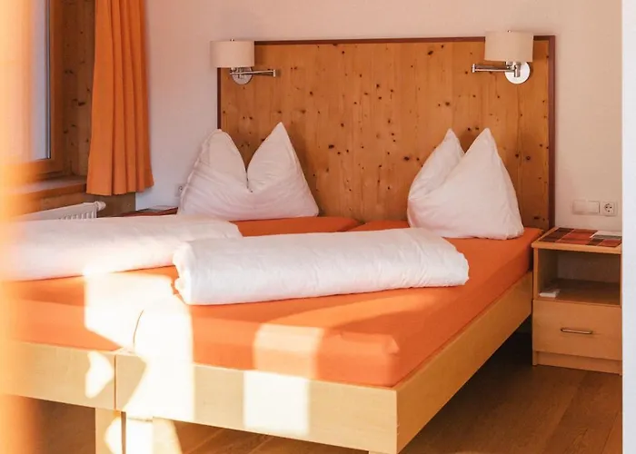 Klostergut Kronburg Zams