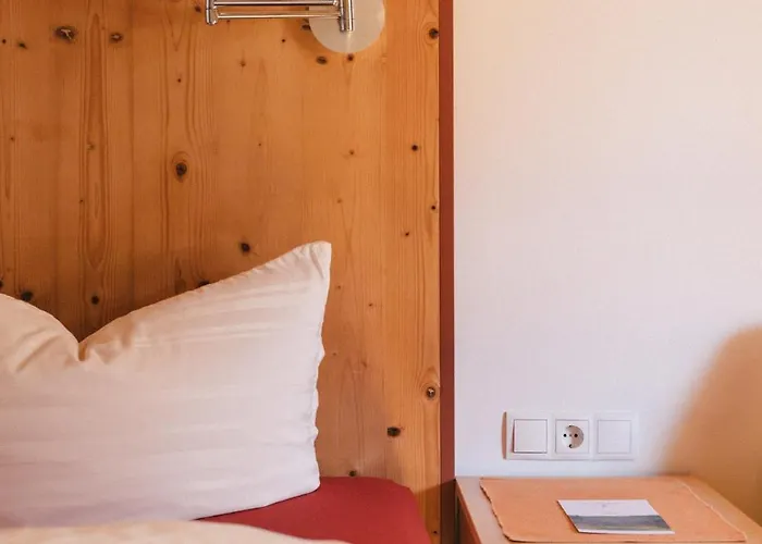 Klostergut Kronburg Zams