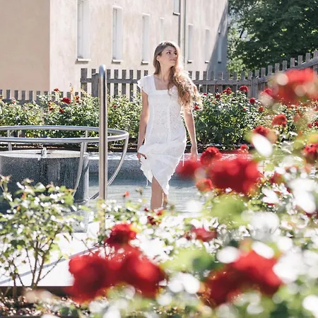 호텔 Klostergut Kronburg 3*